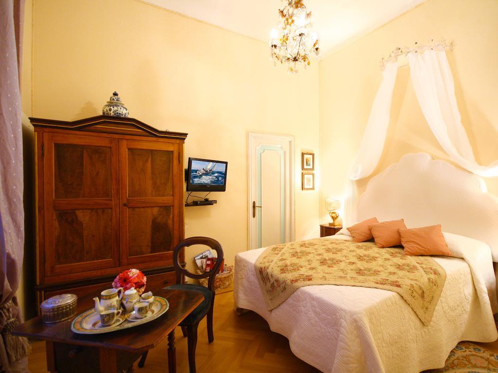 La Casa Di Anny Camere Di Charme Diano Marina Zimmer foto