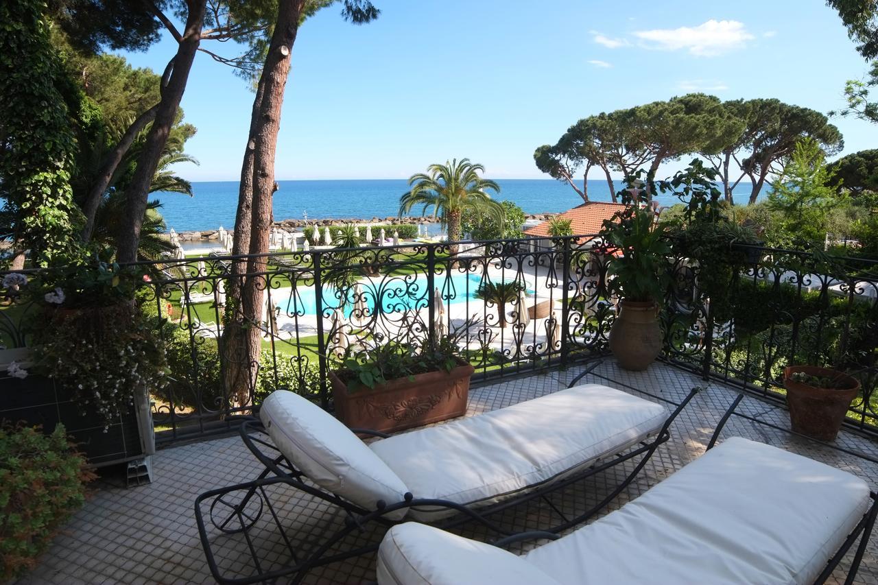 La Casa Di Anny Camere Di Charme Diano Marina Exterior foto