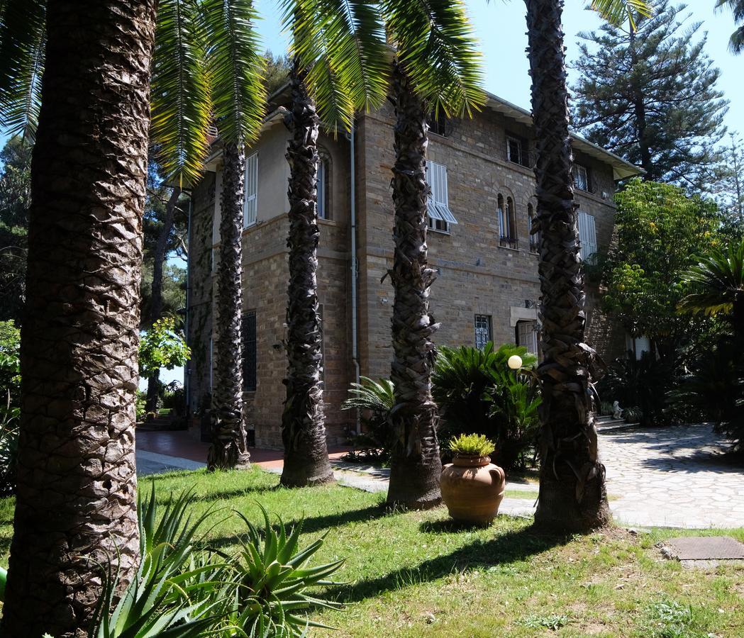 La Casa Di Anny Camere Di Charme Diano Marina Exterior foto